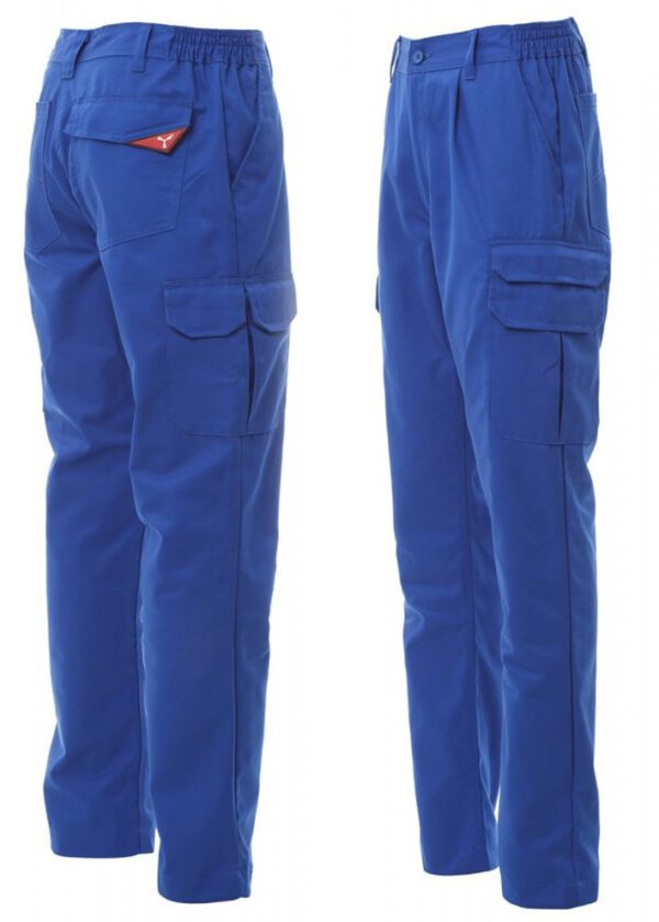 Pantalón Cargo 2.0 de Payper. Este pantalón multitarea se destaca por su diseño resistente y funcional. Color azul real.