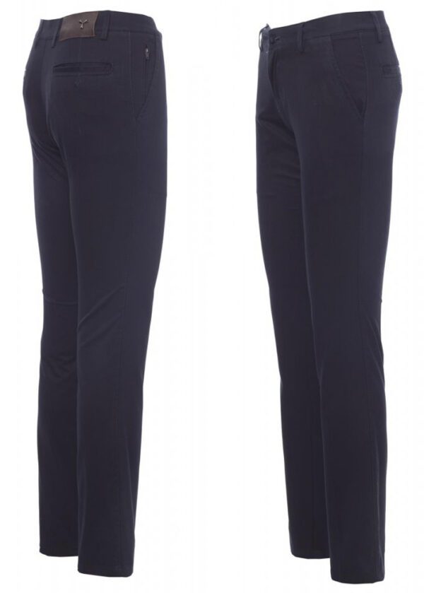 Pantalón Classic Lady/ HSEAS de Payper en un impresionante tono azul marino. Este pantalón clásico para mujeres fusiona con elegancia moda y funcionalidad.