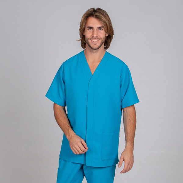 BLUSA HOMBRE PABLO GARYS en microfibra antibacteriana, ideal para hospitales y clínicas