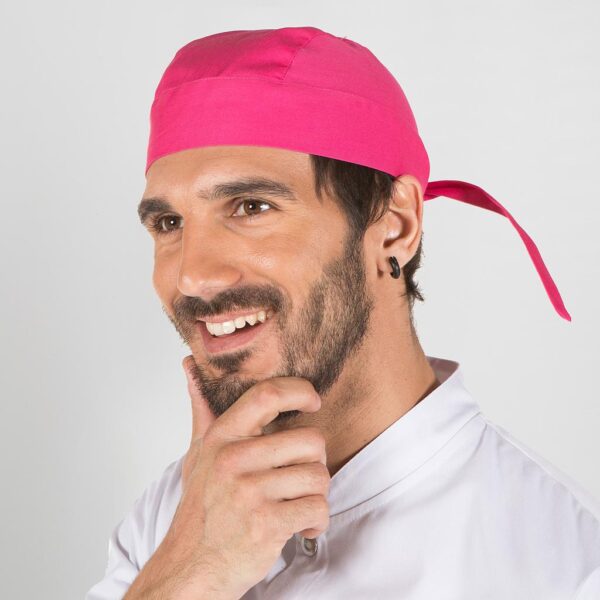 Gorro Pirata Liso en color fucsia.